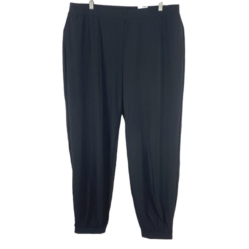 Chico's Modern Pants Black Solid Polyester Spandex Minimalist NWT Women's Size 3